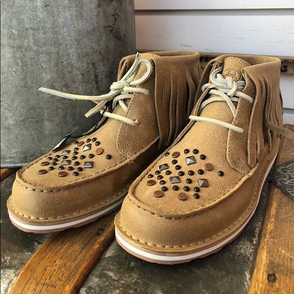 Ariat Fringe Cruisers With Studs